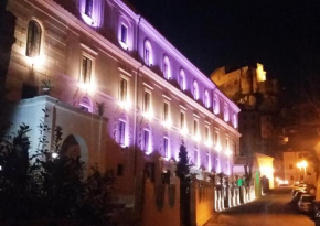 Гостиница Palazzo Moraschi Subiaco  Субиако